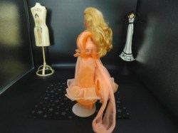 barbie peaches n cream side